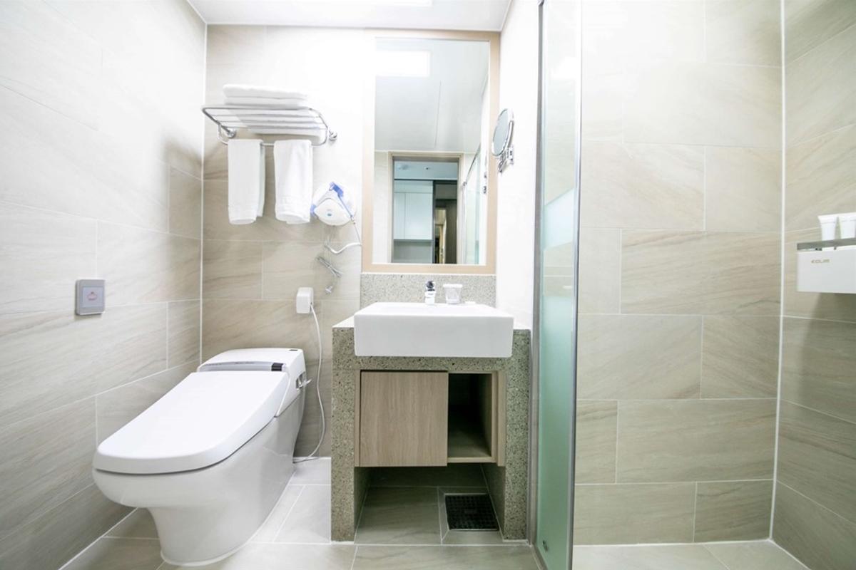 מלון ג'ינג'ו Golden Tulip Essential Namgang מראה חיצוני תמונה