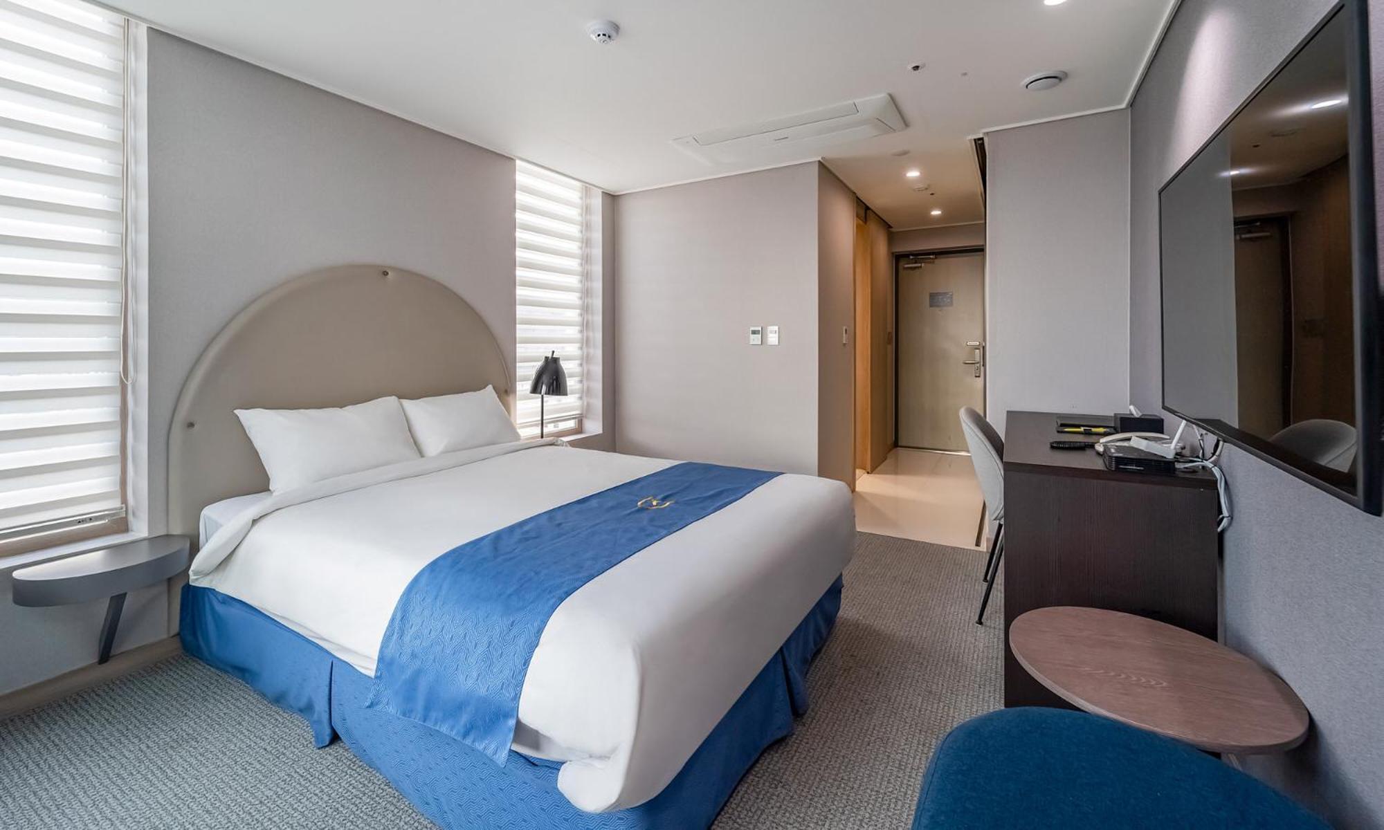 מלון ג'ינג'ו Golden Tulip Essential Namgang מראה חיצוני תמונה