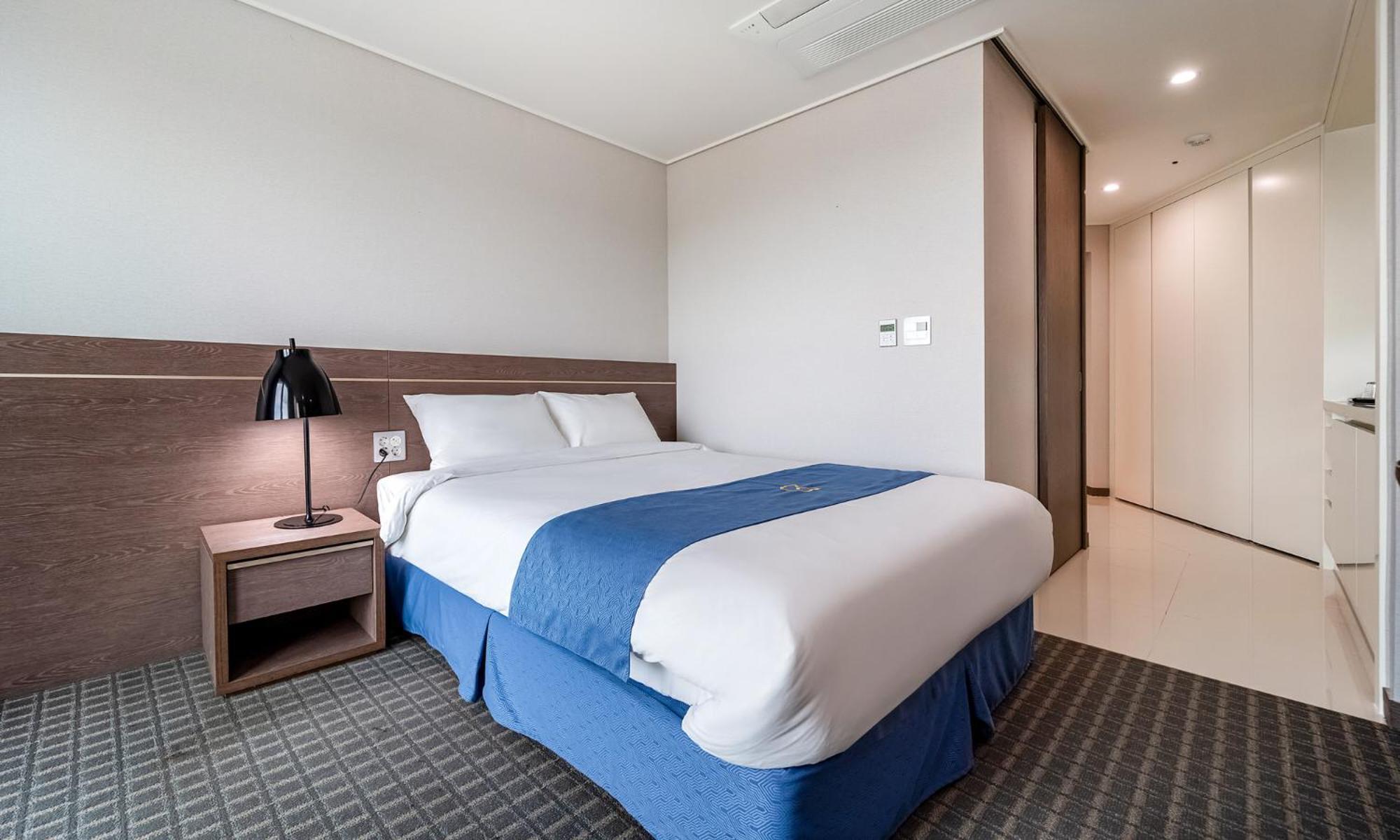 מלון ג'ינג'ו Golden Tulip Essential Namgang מראה חיצוני תמונה