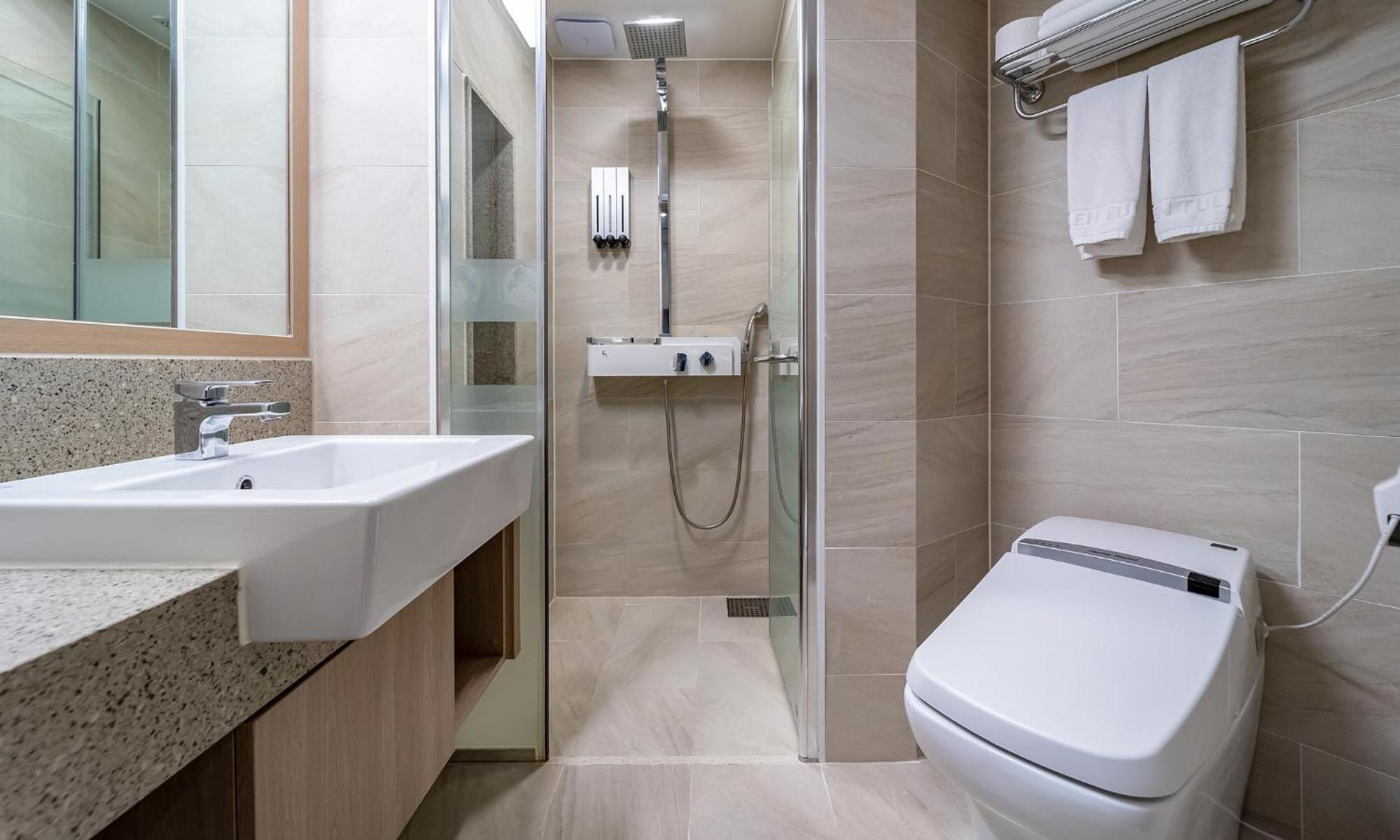 מלון ג'ינג'ו Golden Tulip Essential Namgang מראה חיצוני תמונה